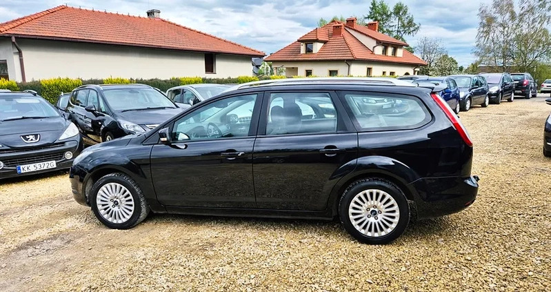 Ford Focus cena 16100 przebieg: 243000, rok produkcji 2009 z Gliwice małe 631